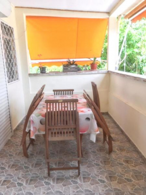 Maison charmante à Sainte-Anne avec climatisation - 70 m²